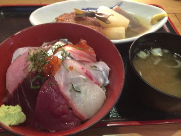 新助 ランチ